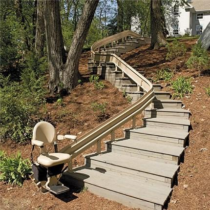stairlift-elite-outdoor-curved